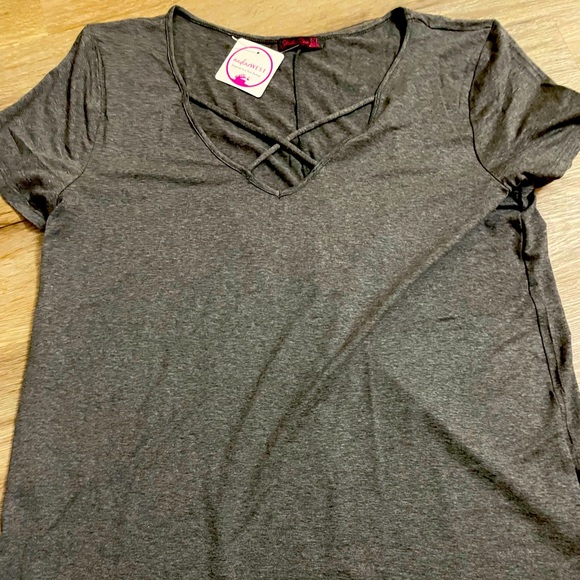 Womens blouse - Picture 1 of 5